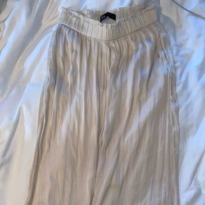 Zara Cream/White Satin Pants - M